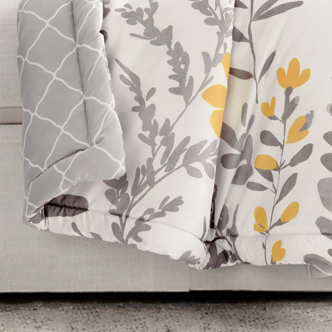 Aprile Reversible Throw Blanket - Angelwreaths