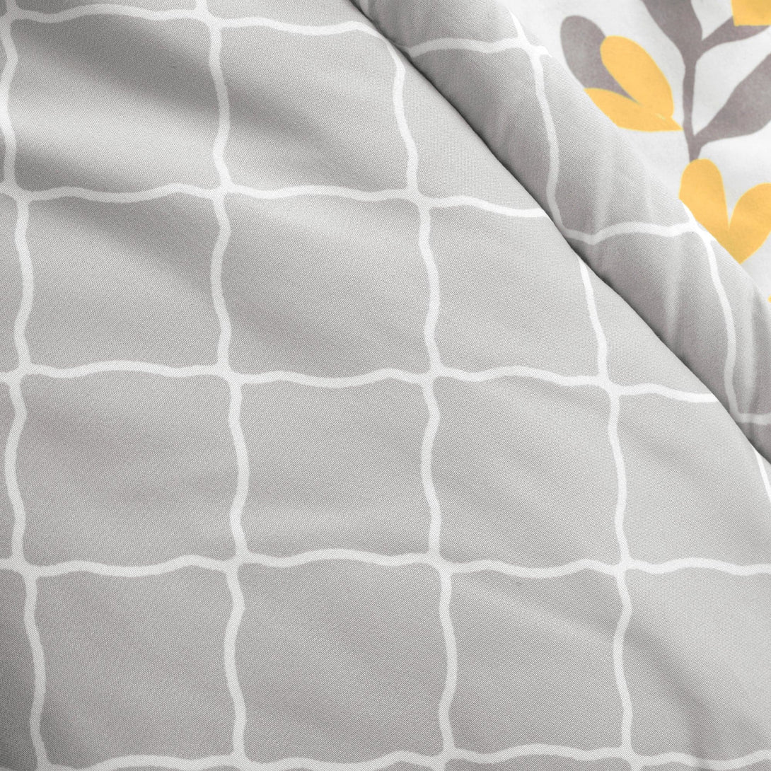 Aprile Reversible Throw Blanket - Angelwreaths